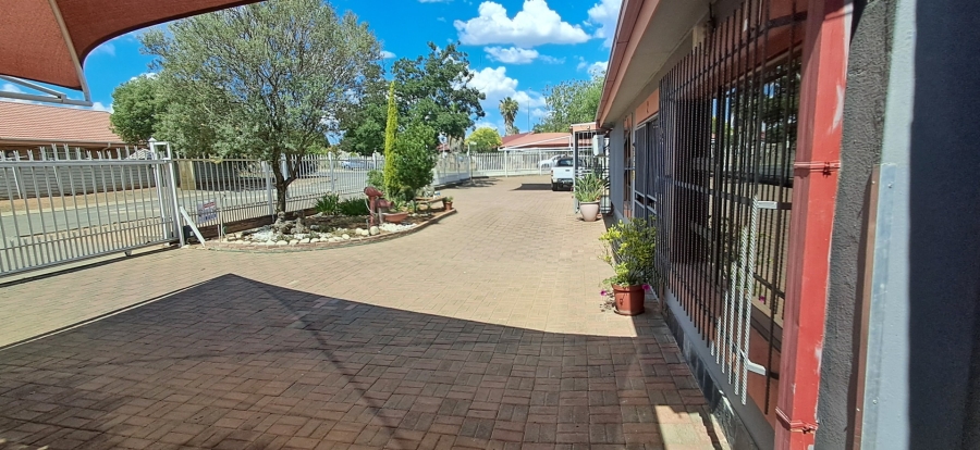 4 Bedroom Property for Sale in Fauna Free State